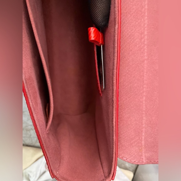 Louis Vuitton Twist bag - Picture 11 of 16